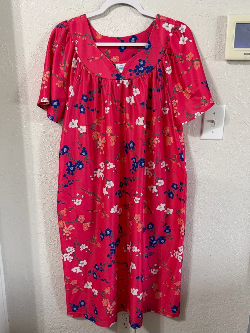 Vtg National Women's Floral Scoop Neck Chemise Pink House Dress 80s 70s Grandma